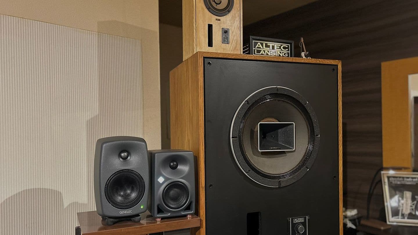 オトノハコスタジオアッシュモニタースピーカー画像