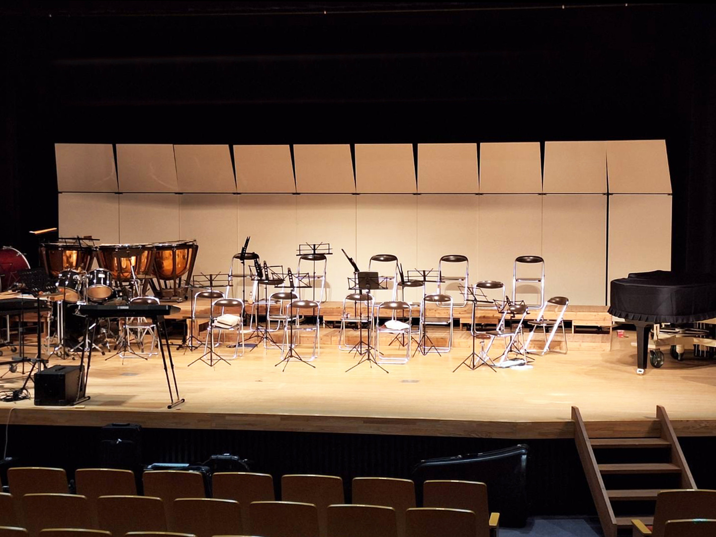 Mobile Acoustical Shell | Acoustic reflector | Soundboard | With casters